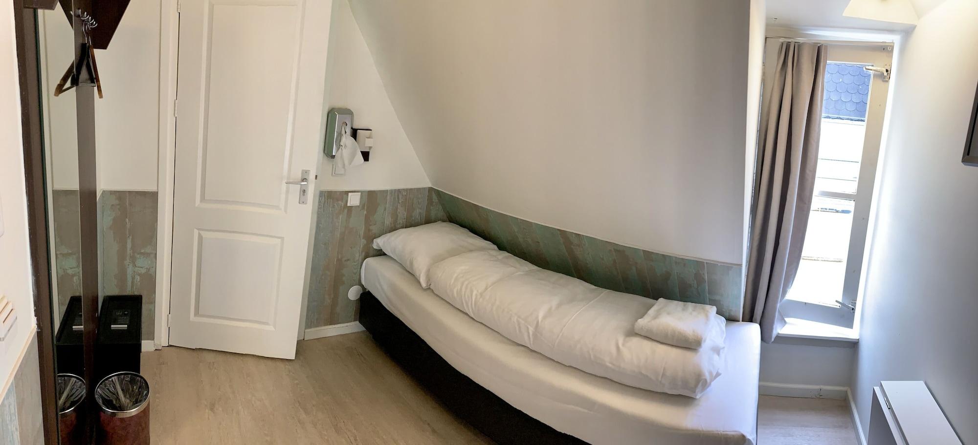 Hotel Damrak Inn Амстердам Екстериор снимка