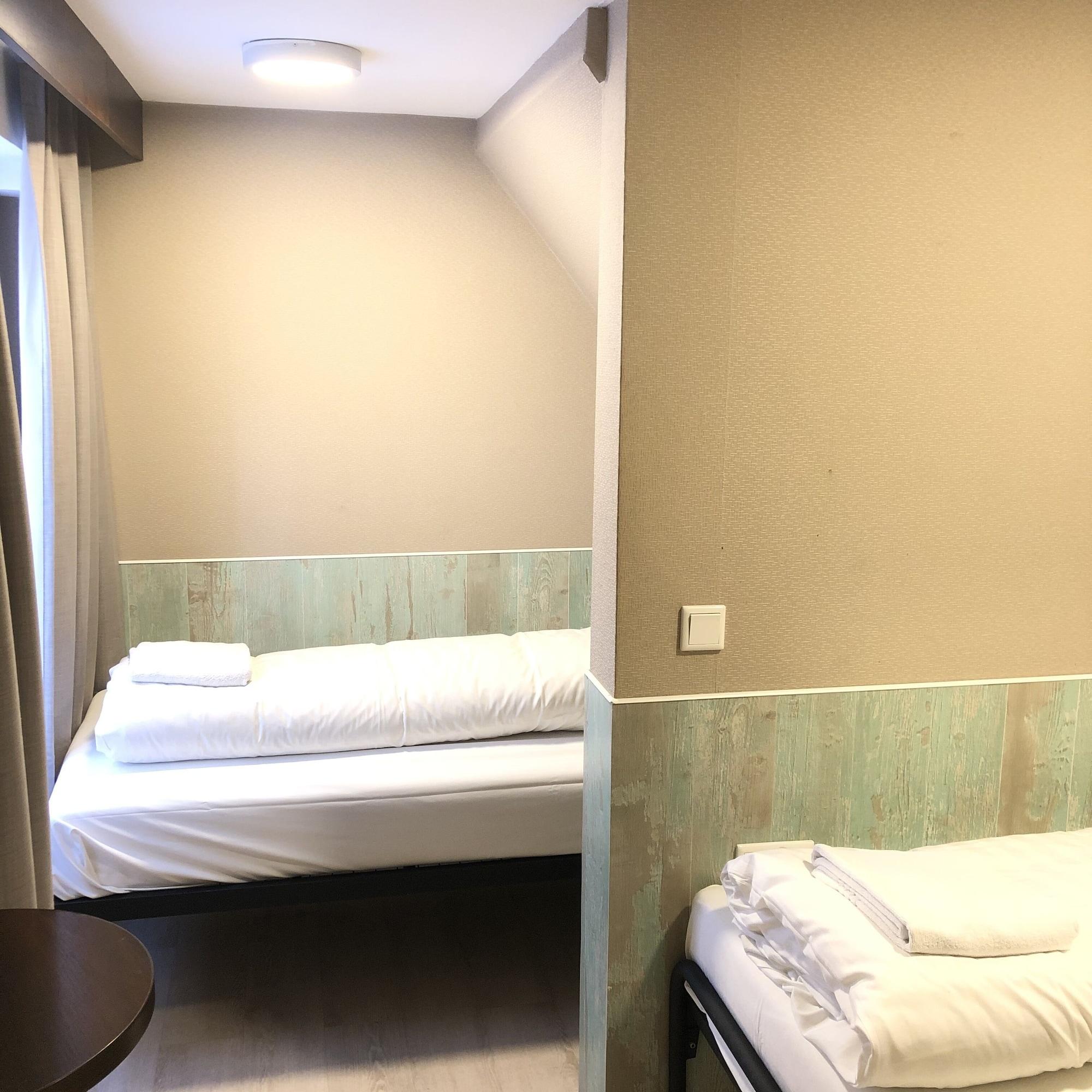 Hotel Damrak Inn Амстердам Екстериор снимка