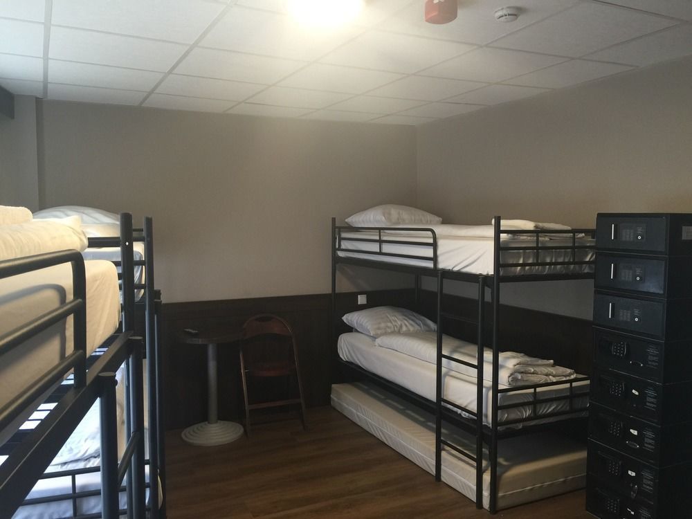 Hotel Damrak Inn Амстердам Екстериор снимка
